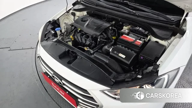 Hyundai Avante AD id 3677588 из Кореи 16