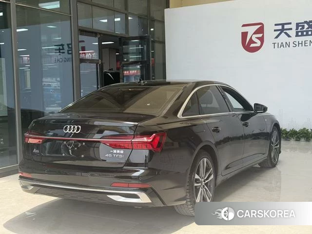 Audi A6L 2023 Черный из Китая, фото 6