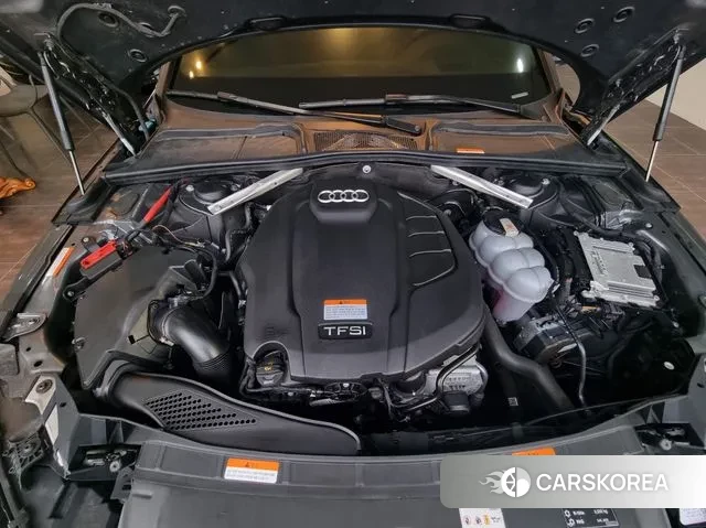 Audi A4 (B9) id 3098214 из Кореи 16