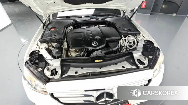 Mercedes-Benz E-Class W213 id 4269012 из Кореи 30