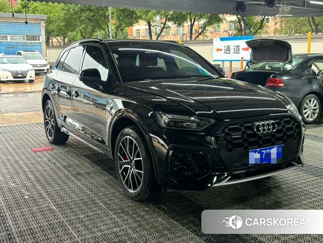 Audi Q5L id 4359570 из Китая 16