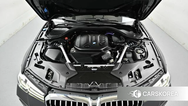 BMW 5 Series (G30) id 4608248 из Кореи 16
