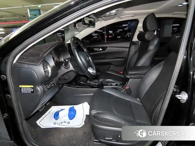 Kia Come New K3 id 3718568 из Кореи 16