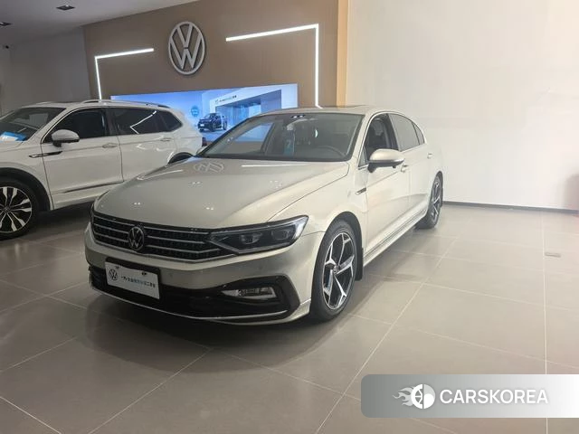 Volkswagen Magotan id 4271527 из Китая 7