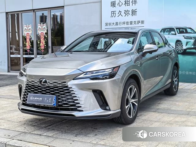 Lexus RX 2024 Серебристо-серый из Китая, фото 6