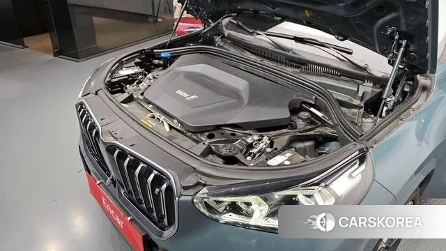 BMW iX1 (U11) id 3533910 из Кореи 16