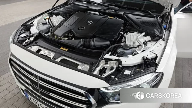 Mercedes-Benz E-Class W214 id 3580584 из Кореи 16