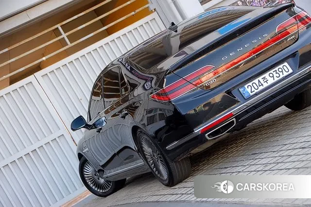 Genesis G90 id 3379560 из Кореи 14