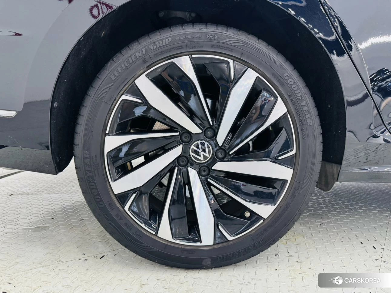 Volkswagen Passat id 4505039 из Китая 27