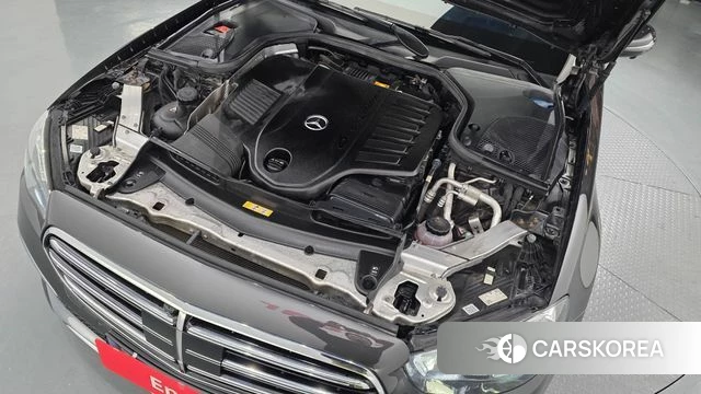 Mercedes-Benz E-Class W213 id 3923799 из Кореи 16