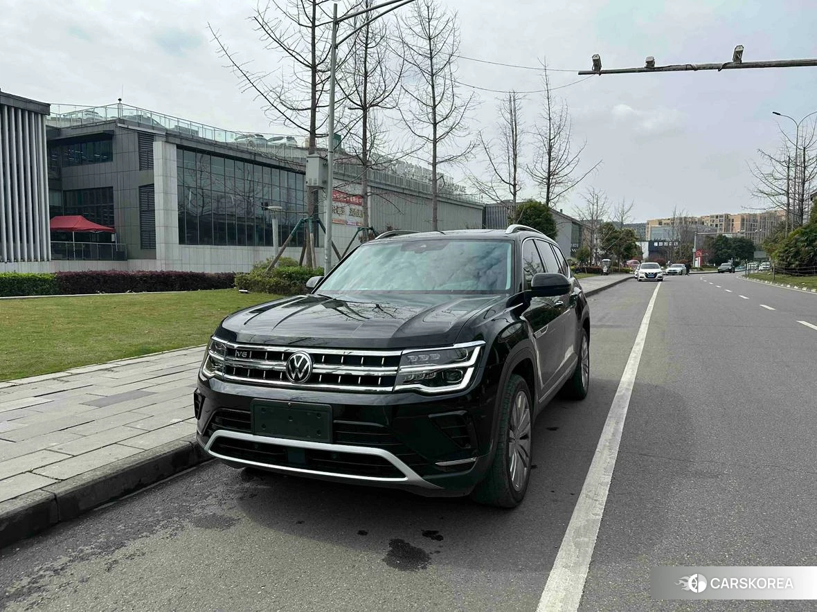 Volkswagen Tourang id 4420871 из Китая 11