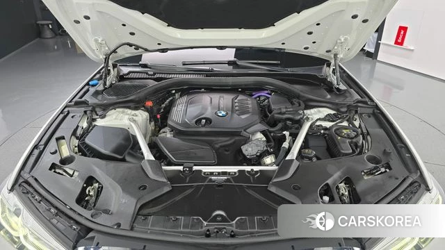 BMW 5 Series (G30) id 4636007 из Кореи 28
