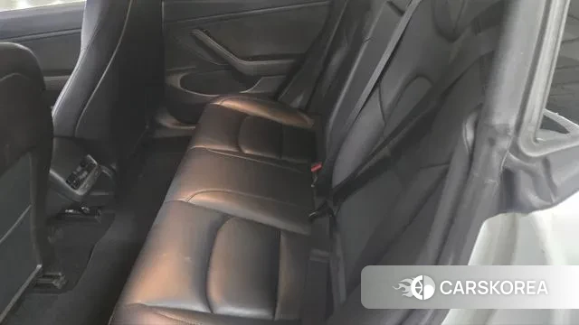 Tesla Model 3 id 3055108 из Кореи 8