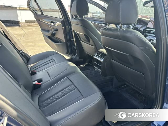 BMW 5 series id 4348833 из Китая 13