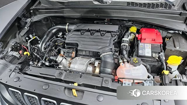 Jeep Renegade id 3953089 из Кореи 16