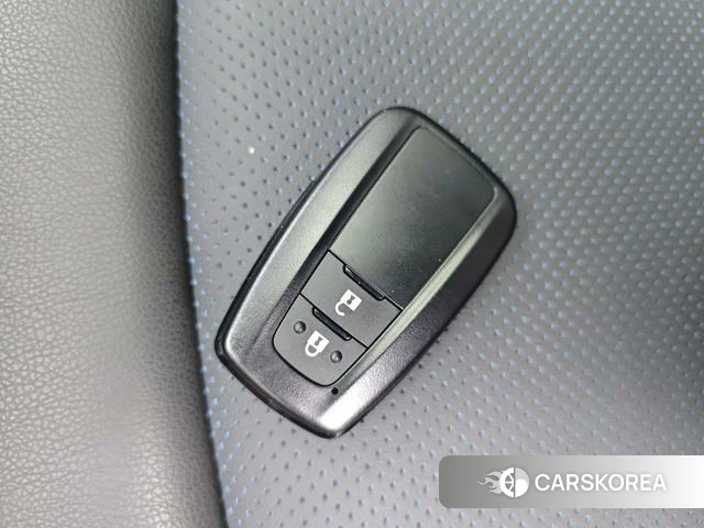 Toyota IZOA id 4253940 из Китая 16