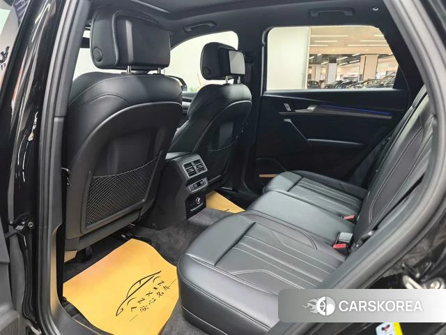 Audi Q5L id 4198818 из Китая 16