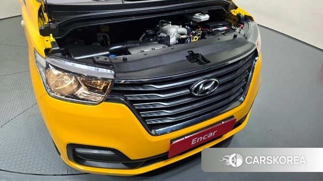 Hyundai The New Grand Starex id 3942960 из Кореи 16