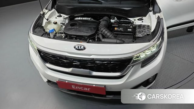 Kia Seltos id 4331119 из Кореи 28