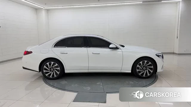 Mercedes-Benz E-Class W214 id 3523209 из Кореи 16