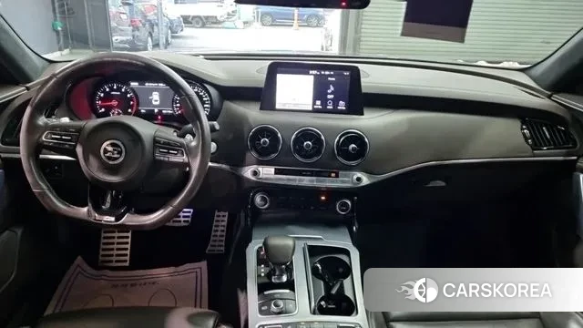 Kia Stinger id 3593444 из Кореи 14