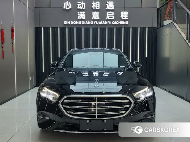 Mercedes-Benz E-class 2024 Черный из Китая, фото 6