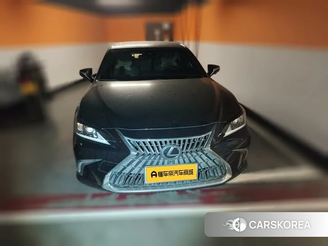 Lexus ES 2022 Синий из Китая, фото 6