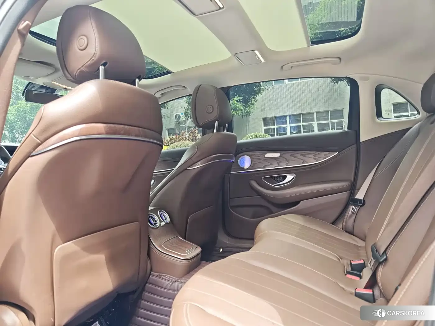 Mercedes-Benz E-Class id 4659802 из Китая 10