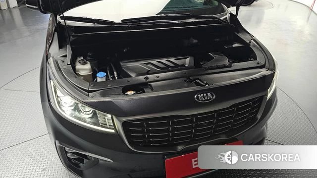 Kia The New Carnival id 4246162 из Кореи 16