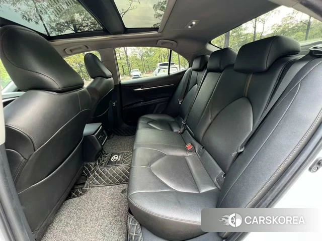 Toyota Camry 2023 Черный из Китая, фото 6