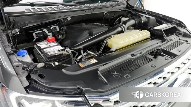 Ford Expeditation id 3735897 из Кореи 16