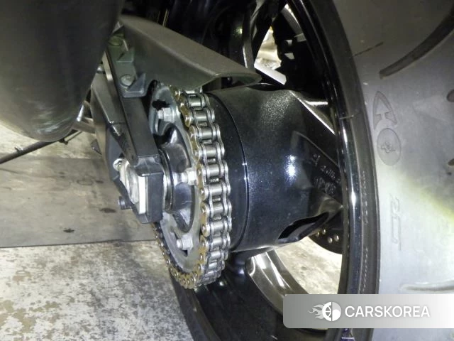 Suzuki GSX1300R HAYABUSA id 4205969 из Японии 30