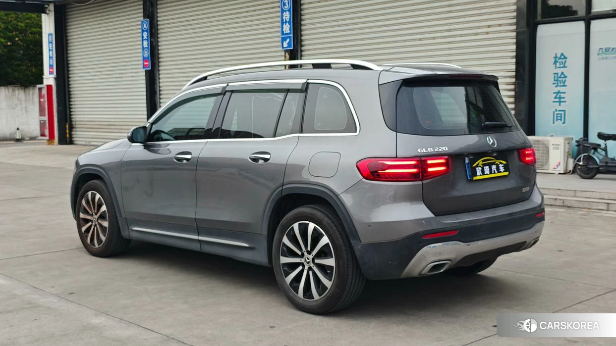 Mercedes-Benz GLB id 4462068 из Китая 9
