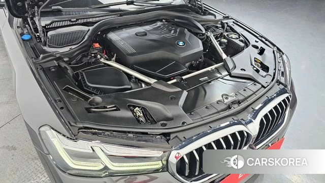 BMW 5 Series (G30) id 4316128 из Кореи 27