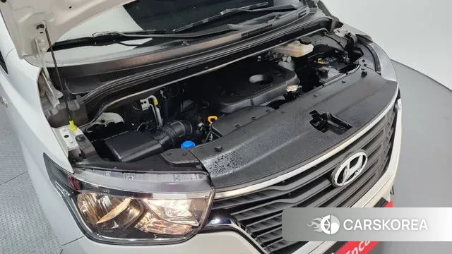 Hyundai The New Grand Starex id 3753585 из Кореи 16