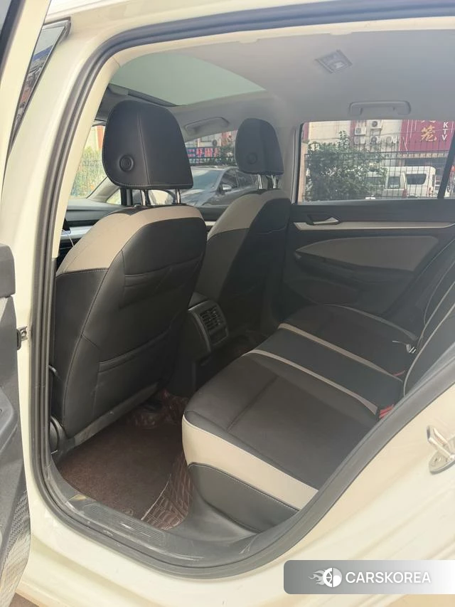 Volkswagen Golf id 4367368 из Китая 11
