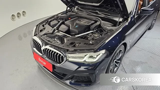 BMW 5 Series (G30) id 3598229 из Кореи 16