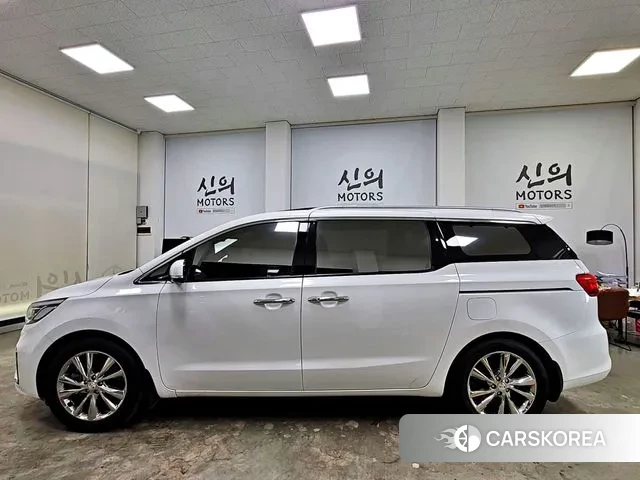 Kia The New Carnival id 3474071 из Кореи 16