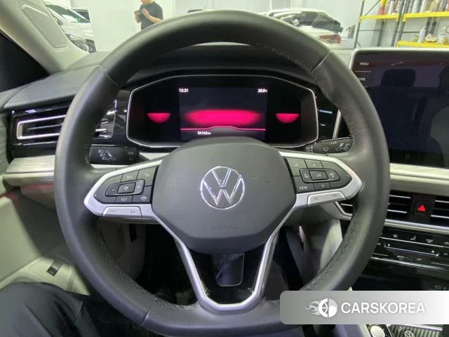 Volkswagen Sagitar id 4290805 из Китая 16