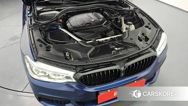 BMW 5 Series (G30) id 4411220 из Кореи 16