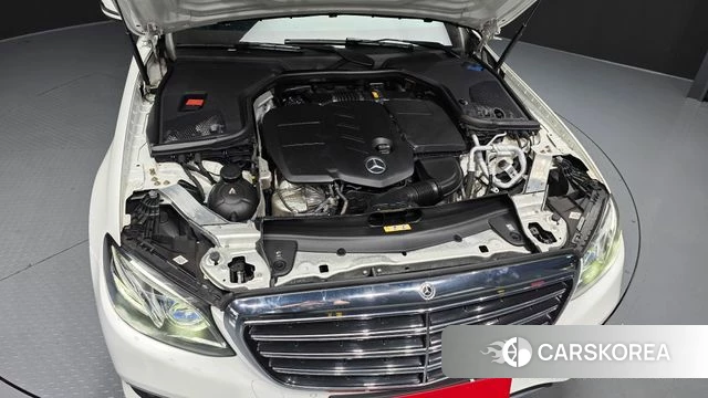 Mercedes-Benz E-Class W213 id 4304570 из Кореи 26