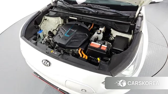 Kia Niro EV id 3270283 из Кореи 16