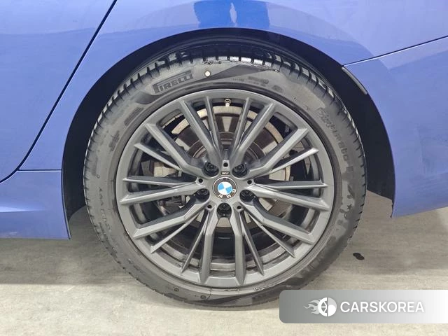 BMW 3 series id 4212622 из Китая 16