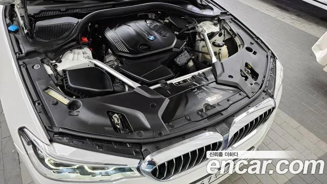 BMW 5 Series (G30) id 2865069 из Кореи 16