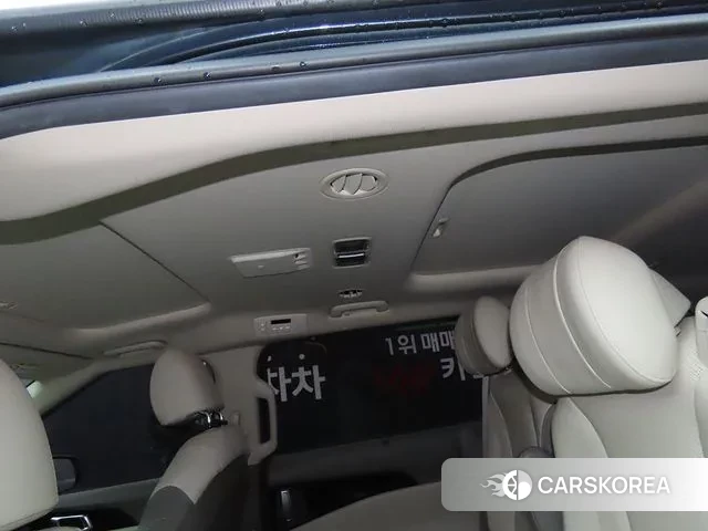 Kia Carnival 4th generation id 3054664 из Кореи 16