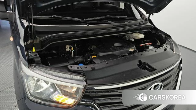 Hyundai The New Grand Starex id 4188587 из Кореи 27