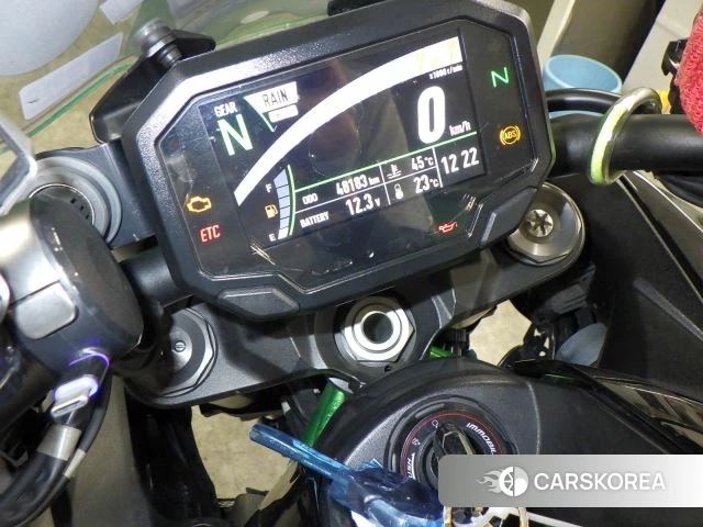 Kawasaki Z H2 id 3946813 из Японии 28