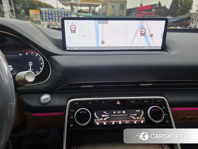 Genesis GV80 id 3312775 из Кореи 16