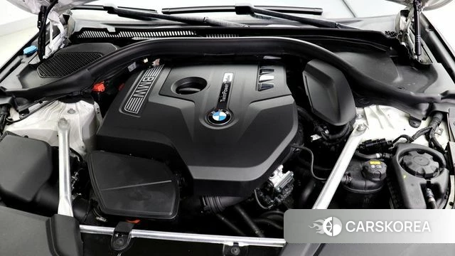BMW 5 Series (G30) id 4794579 из Кореи 16
