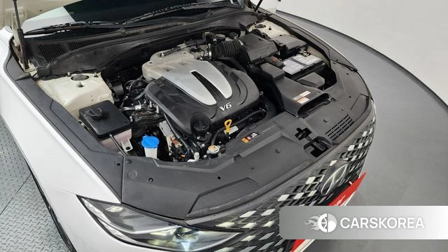 Hyundai The New Grandeur IG id 4203008 из Кореи 32